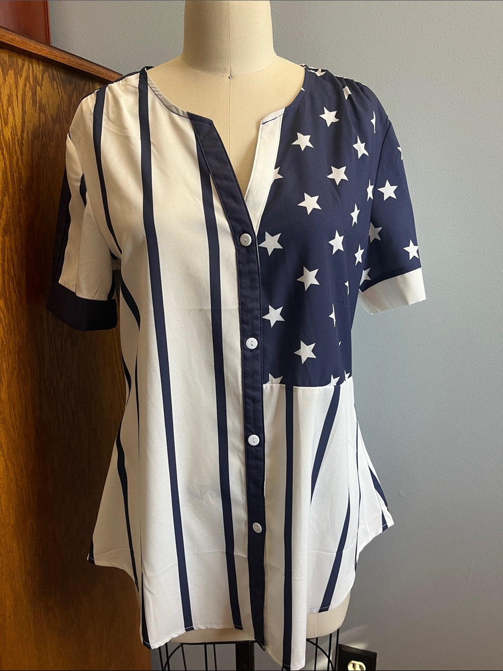 Star & Stripe Navy and White Button-Front Blouse
